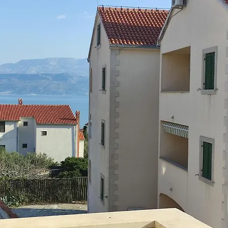 Apartment Brand New Sunny Blue 4 *
